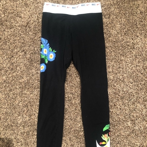 Nike Pants - Nike leggings